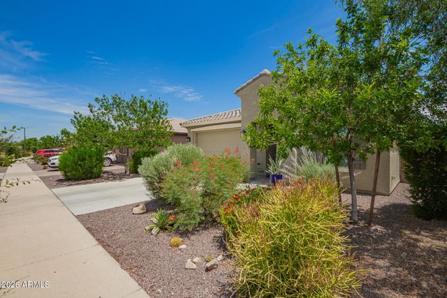18653 W MESCAL Street, Surprise, AZ 85388