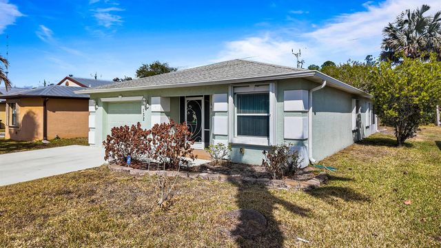 132 Mediterranean Boulevard N, Port St. Lucie, FL 34952