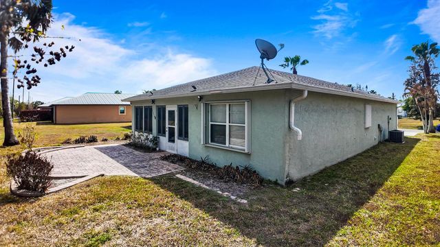 132 Mediterranean Boulevard N, Port St. Lucie, FL 34952