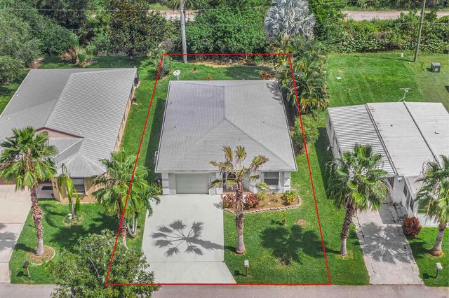 132 Mediterranean Boulevard N, Port St. Lucie, FL 34952