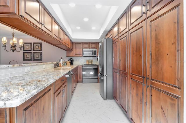 341 WINDRUSH LOOP 341, Tarpon Springs, FL 34689