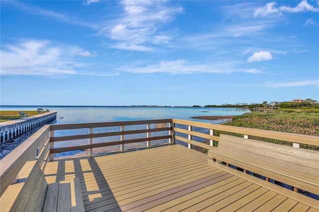341 WINDRUSH LOOP 341, Tarpon Springs, FL 34689