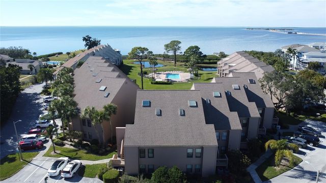 341 WINDRUSH LOOP 341, Tarpon Springs, FL 34689