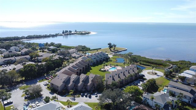 341 WINDRUSH LOOP 341, Tarpon Springs, FL 34689