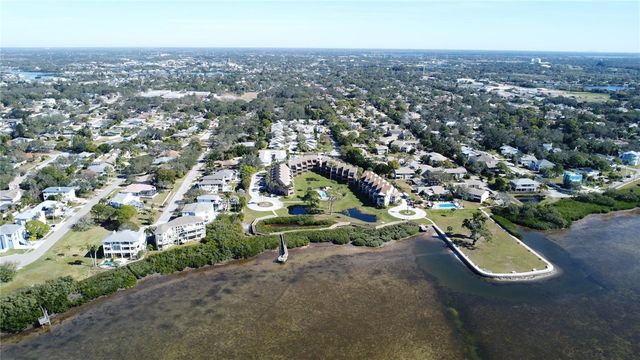 341 WINDRUSH LOOP 341, Tarpon Springs, FL 34689