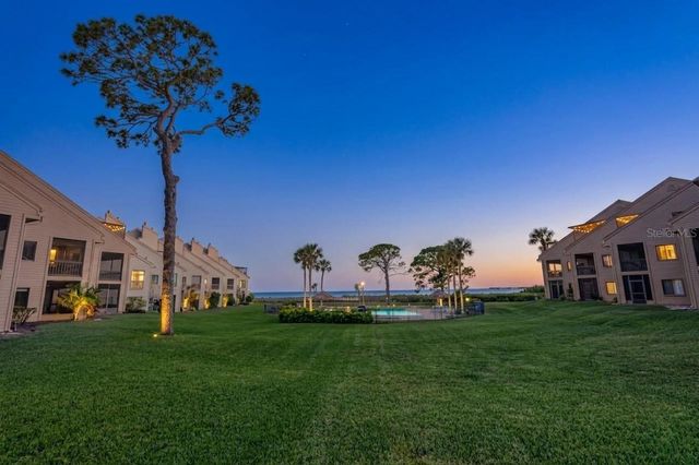 341 WINDRUSH LOOP 341, Tarpon Springs, FL 34689