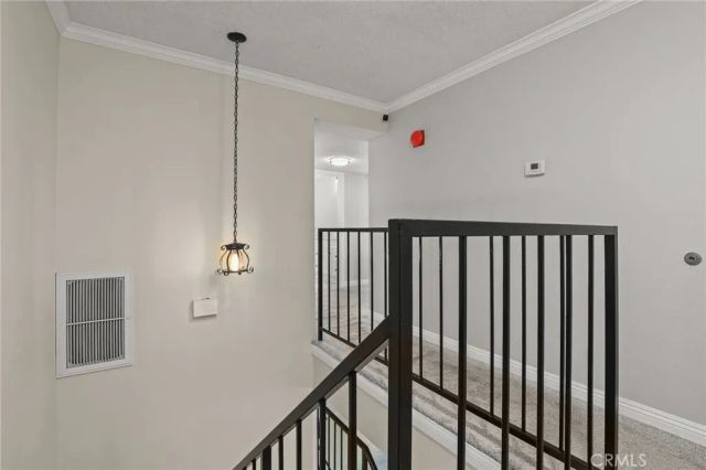 412 Burchett 17, Glendale, CA 91203