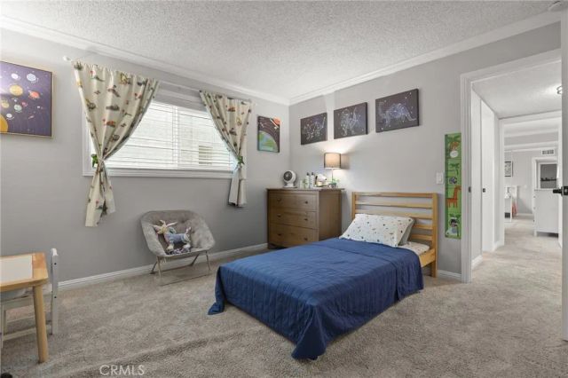 412 Burchett 17, Glendale, CA 91203