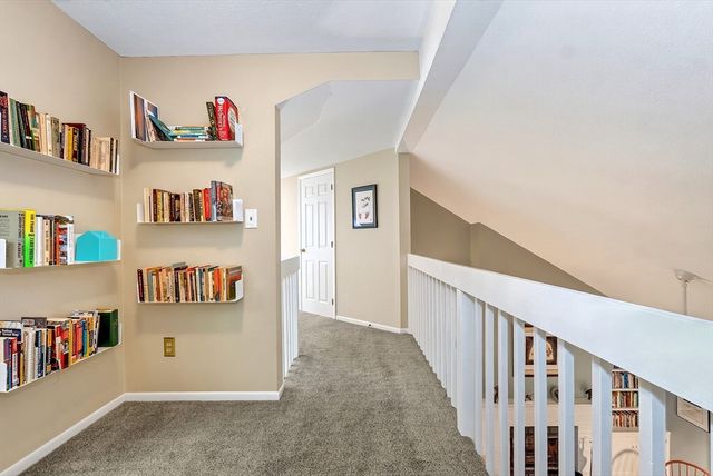 8 Pilgrim Drive A, Westford, MA 01886