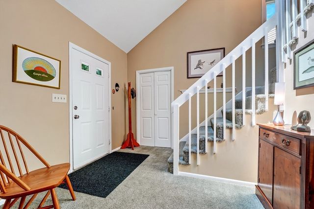 8 Pilgrim Drive A, Westford, MA 01886