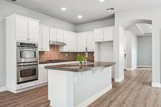 10236 Jenny Lynn Way, Elk Grove, CA 95757