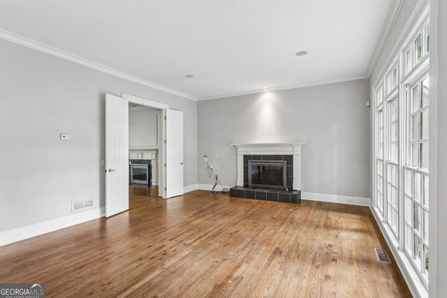 2181 McKinley Road NW, Atlanta, GA 30318