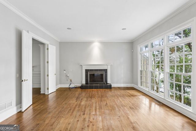 2181 McKinley Road NW, Atlanta, GA 30318