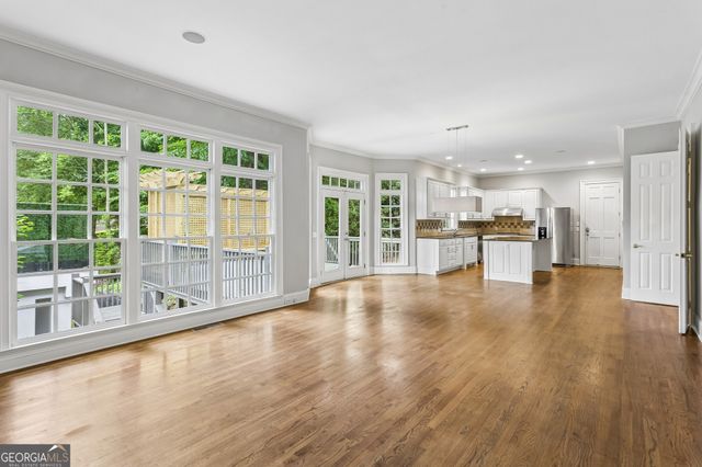 2181 McKinley Road NW, Atlanta, GA 30318