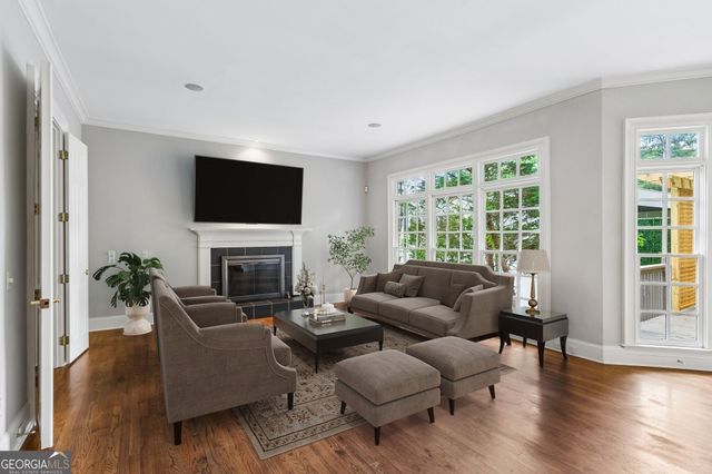 2181 McKinley Road NW, Atlanta, GA 30318