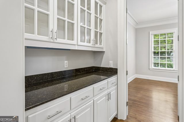 2181 McKinley Road NW, Atlanta, GA 30318
