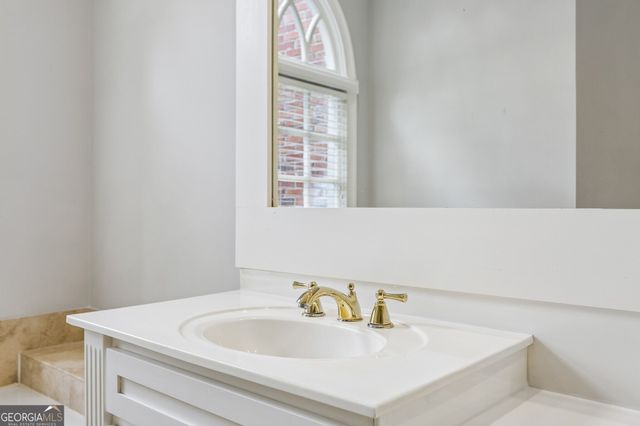2181 McKinley Road NW, Atlanta, GA 30318