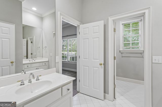2181 McKinley Road NW, Atlanta, GA 30318
