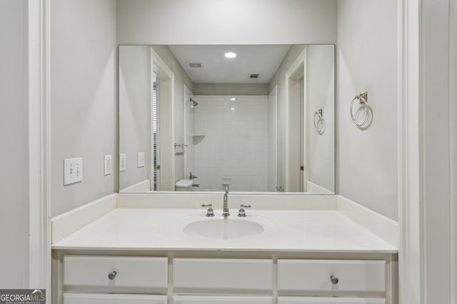 2181 McKinley Road NW, Atlanta, GA 30318