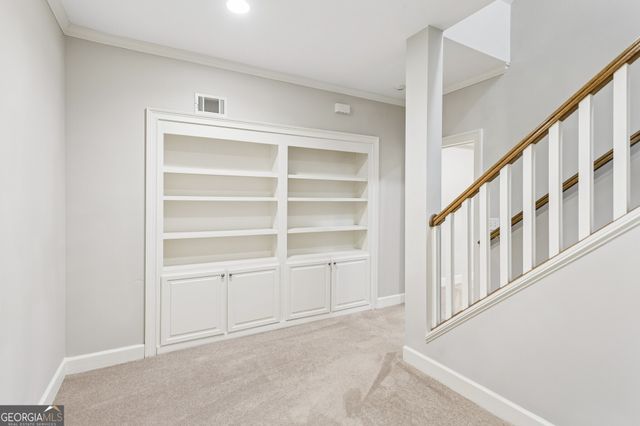 2181 McKinley Road NW, Atlanta, GA 30318