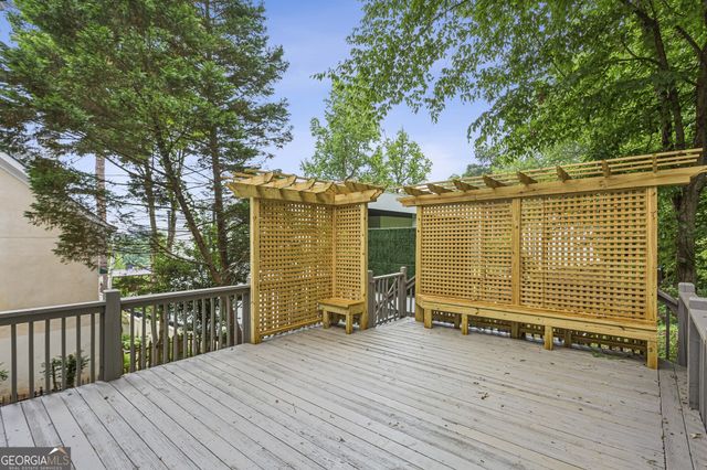 2181 McKinley Road NW, Atlanta, GA 30318