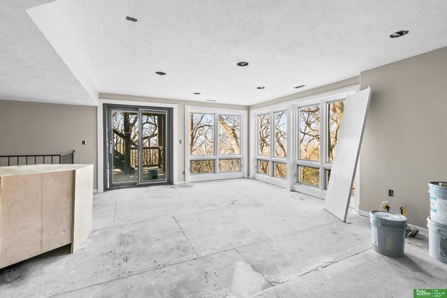 21925 Quail Ridge Circle, Elkhorn, NE 68022