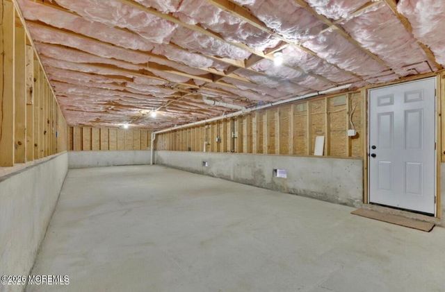 723 Monmouth Parkway, North Middletown, NJ 07748