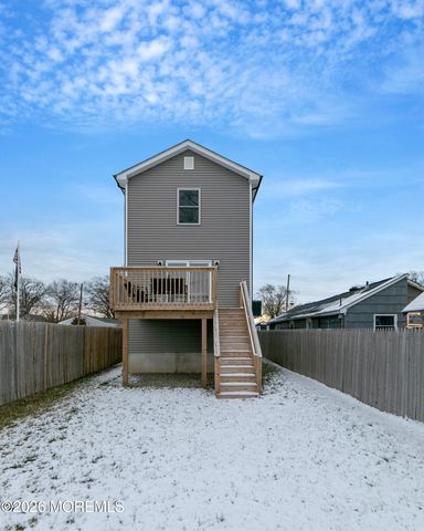 723 Monmouth Parkway, North Middletown, NJ 07748