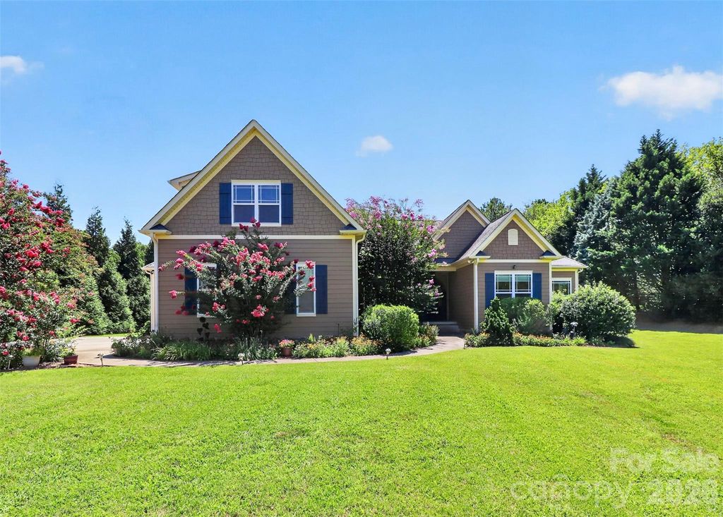 154 Ramano Drive, Iron Station, NC 28080