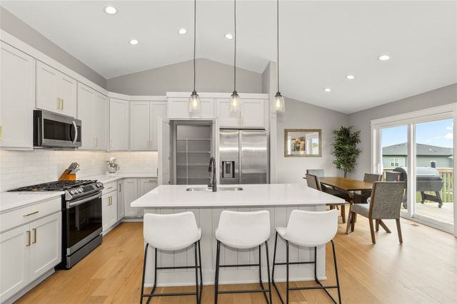 2645 Serenity Drive, Waukee, IA 50263
