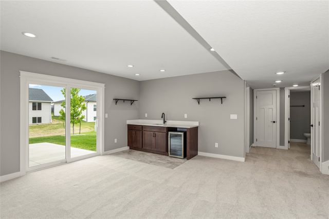 2645 Serenity Drive, Waukee, IA 50263
