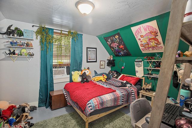 416 NW Booth Street, Grants Pass, OR 97526