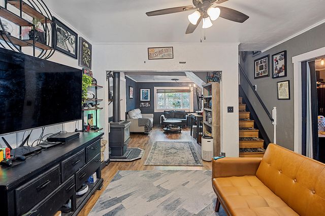 416 NW Booth Street, Grants Pass, OR 97526