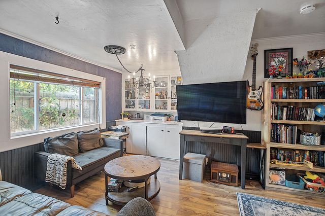 416 NW Booth Street, Grants Pass, OR 97526