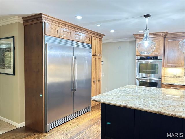 13120 Greenbough Drive, St Louis, MO 63146