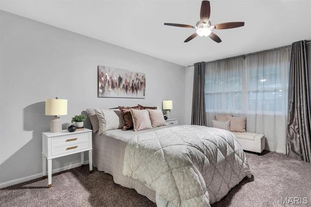13120 Greenbough Drive, St Louis, MO 63146