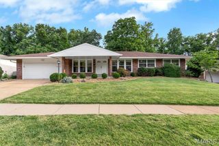 13120 Greenbough Drive, St Louis, MO 63146