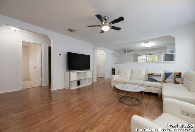 25323 Longbranch, San Antonio, TX 78261