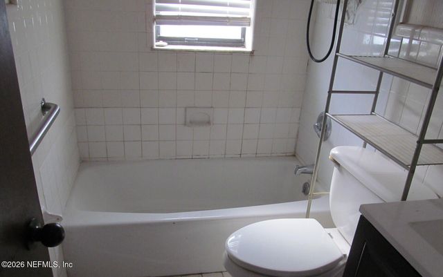 7378 KYLAN Drive N, Jacksonville, FL 32209