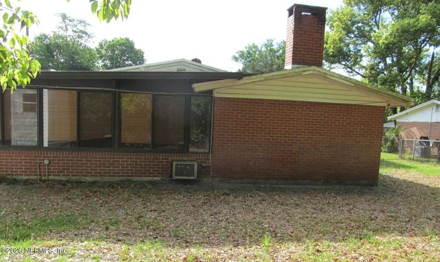 7378 KYLAN Drive N, Jacksonville, FL 32209