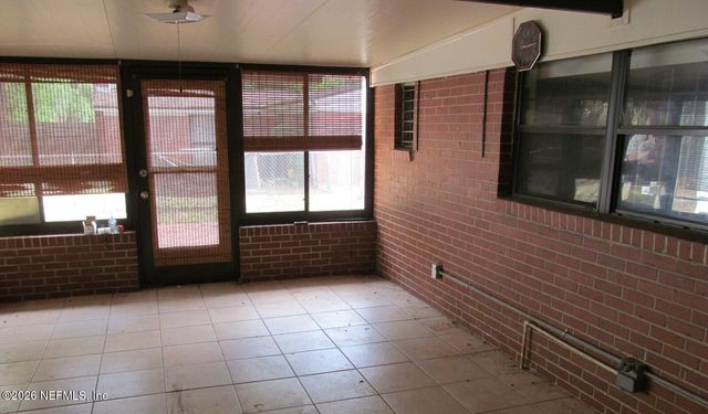 7378 KYLAN Drive N, Jacksonville, FL 32209