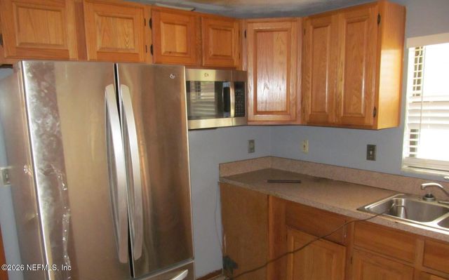 7378 KYLAN Drive N, Jacksonville, FL 32209