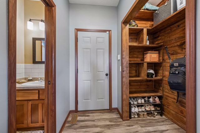 296 Krause Avenue W, Delano, MN 55328