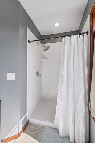 296 Krause Avenue W, Delano, MN 55328