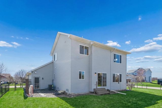 296 Krause Avenue W, Delano, MN 55328