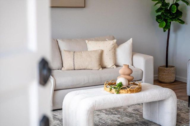 277 Young Circle, Marina, CA 93933