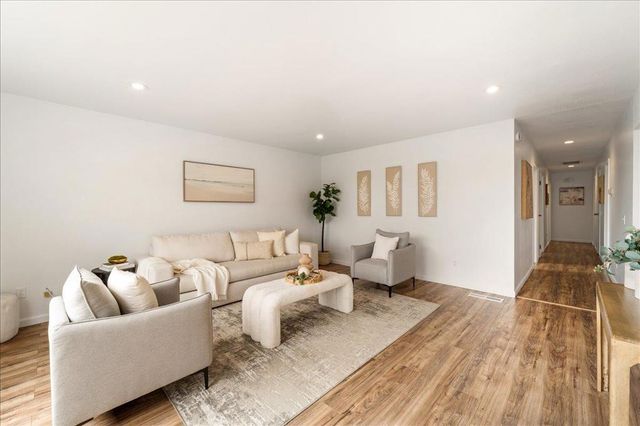 277 Young Circle, Marina, CA 93933