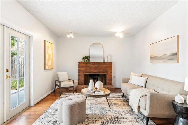 277 Young Circle, Marina, CA 93933