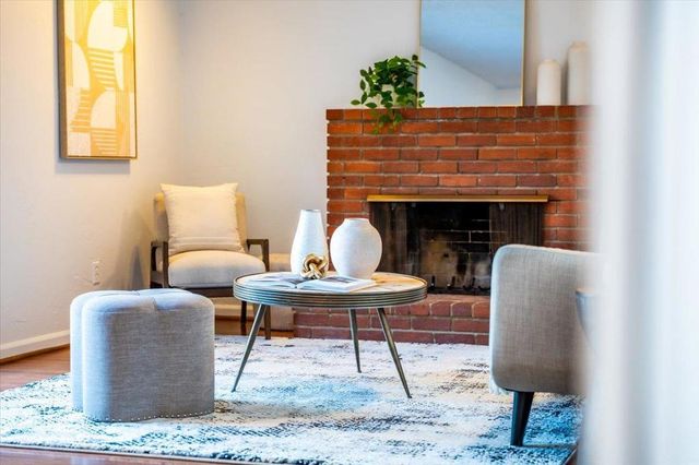 277 Young Circle, Marina, CA 93933