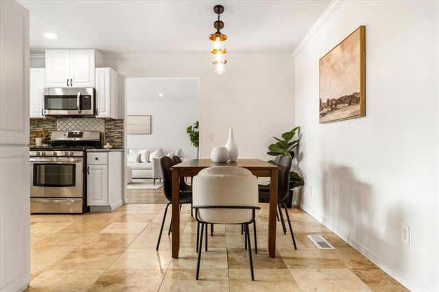 277 Young Circle, Marina, CA 93933